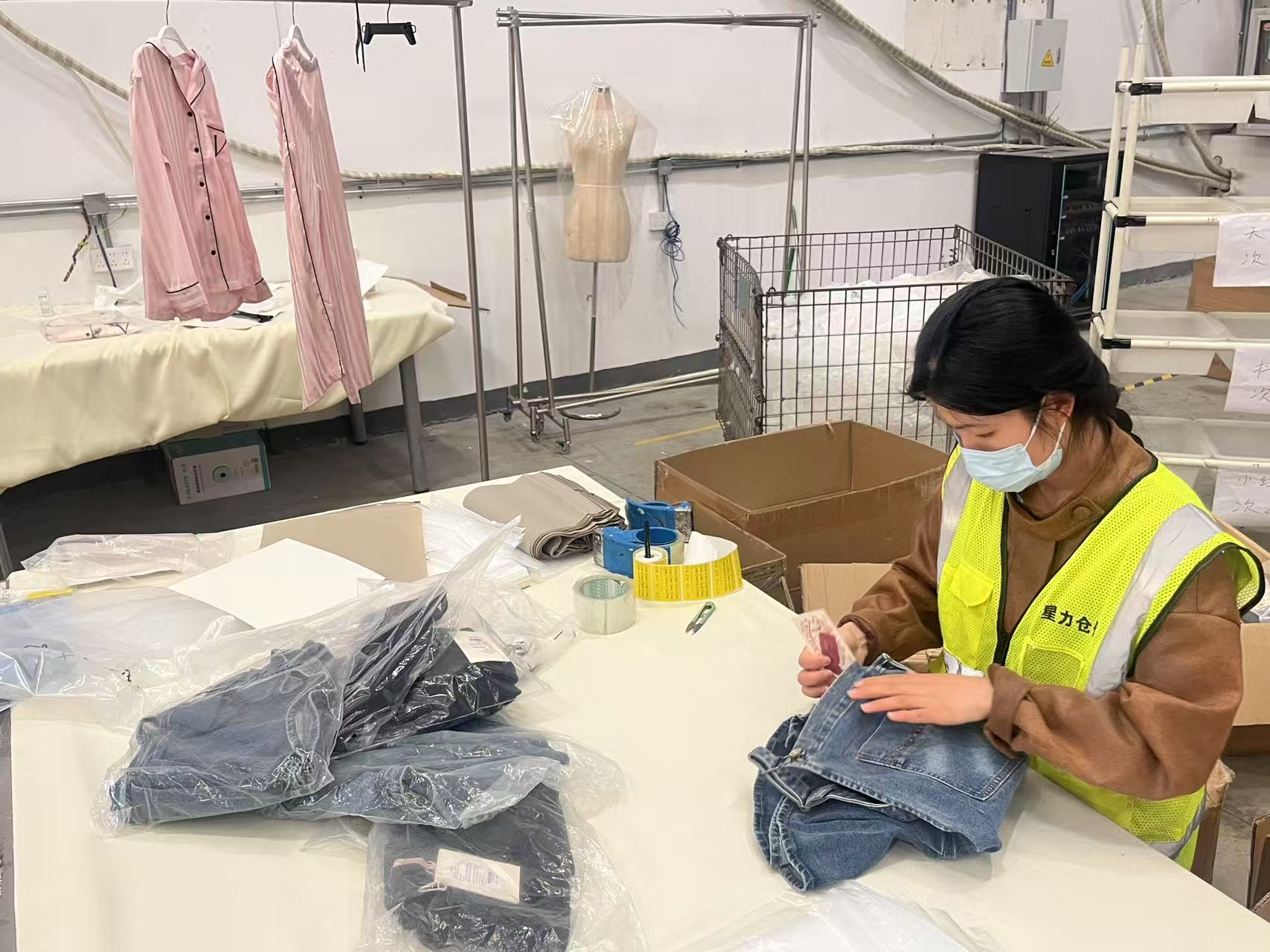 日用百貨電商云倉(cāng)托管，助力雜品銷售輕松應(yīng)對(duì)爆單挑戰(zhàn)